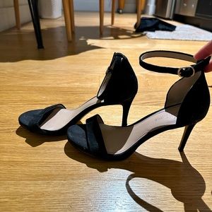 Black Heeled Sandal